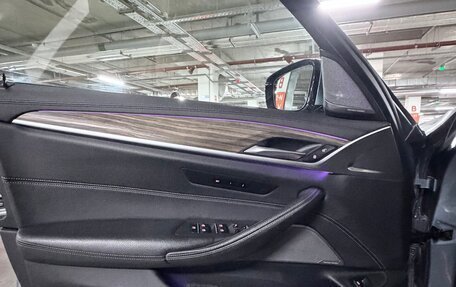 BMW 5 серия, 2018 год, 4 000 000 рублей, 12 фотография