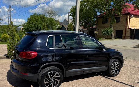 Volkswagen Tiguan I, 2011 год, 1 345 000 рублей, 2 фотография