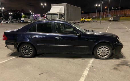 Mercedes-Benz E-Класс, 2004 год, 370 000 рублей, 3 фотография