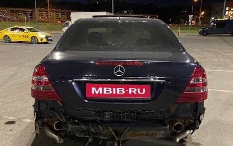 Mercedes-Benz E-Класс, 2004 год, 370 000 рублей, 5 фотография