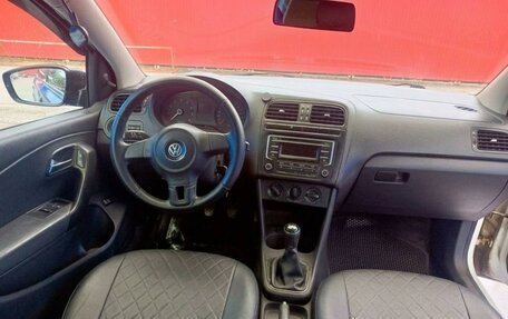 Volkswagen Polo VI (EU Market), 2013 год, 489 000 рублей, 6 фотография