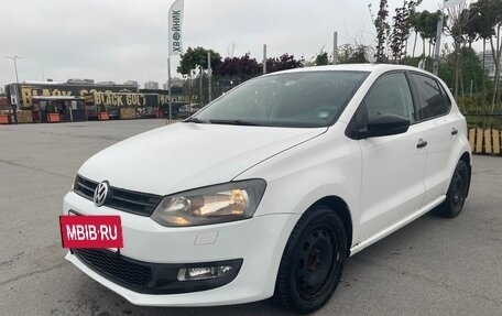 Volkswagen Polo VI (EU Market), 2010 год, 600 000 рублей, 12 фотография