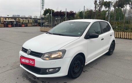 Volkswagen Polo VI (EU Market), 2010 год, 600 000 рублей, 4 фотография