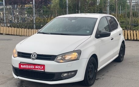Volkswagen Polo VI (EU Market), 2010 год, 600 000 рублей, 3 фотография