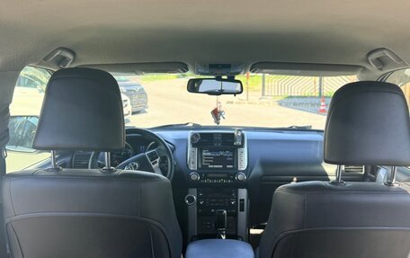 Toyota Land Cruiser Prado 150 рестайлинг 2, 2012 год, 2 900 000 рублей, 10 фотография