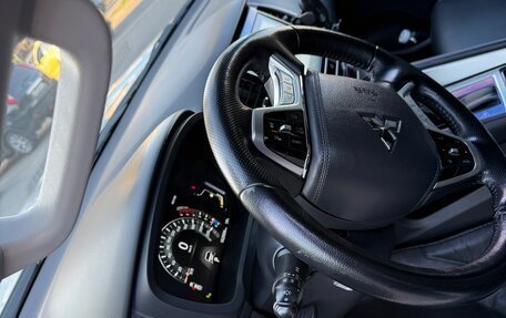 Mitsubishi Pajero Sport III рестайлинг, 2022 год, 4 200 000 рублей, 9 фотография