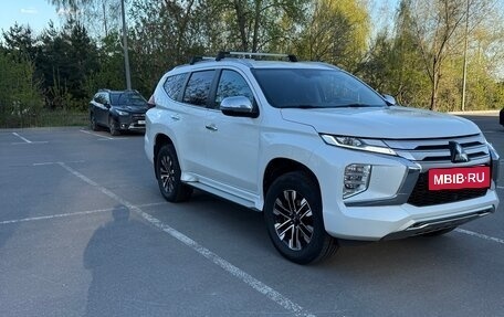 Mitsubishi Pajero Sport III рестайлинг, 2022 год, 4 200 000 рублей, 6 фотография