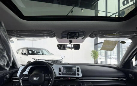 Hyundai Elantra, 2023 год, 2 299 000 рублей, 14 фотография
