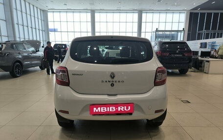 Renault Sandero II рестайлинг, 2016 год, 850 000 рублей, 7 фотография