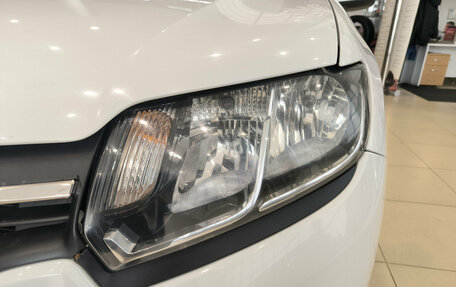Renault Sandero II рестайлинг, 2016 год, 850 000 рублей, 21 фотография
