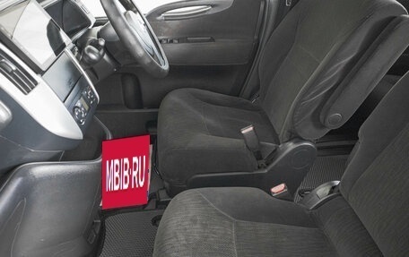 Nissan Serena III, 2009 год, 1 049 000 рублей, 9 фотография