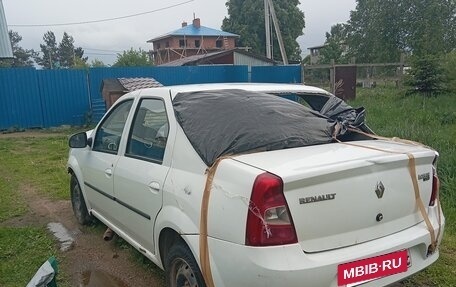 Renault Logan I, 2014 год, 130 000 рублей, 4 фотография