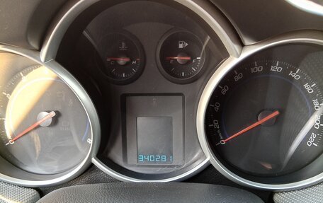 Chevrolet Cruze II, 2012 год, 355 000 рублей, 5 фотография