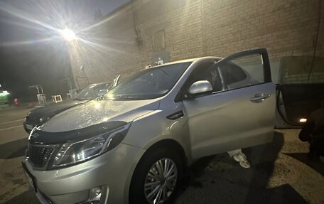 KIA Rio III рестайлинг, 2013 год, 792 000 рублей, 7 фотография