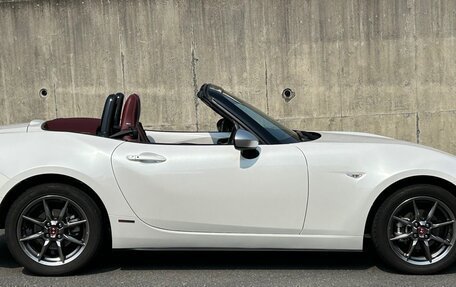 Mazda MX-5, 2022 год, 1 860 000 рублей, 10 фотография