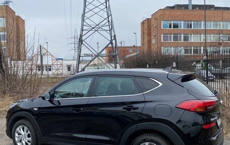 Hyundai Tucson III, 2019 год, 2 050 000 рублей, 10 фотография