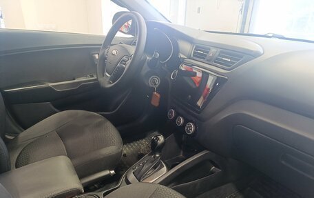 KIA Rio III рестайлинг, 2016 год, 919 900 рублей, 9 фотография