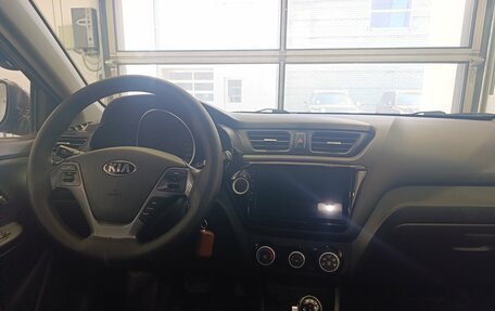 KIA Rio III рестайлинг, 2016 год, 919 900 рублей, 7 фотография