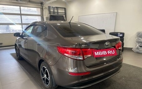 KIA Rio III рестайлинг, 2016 год, 919 900 рублей, 6 фотография