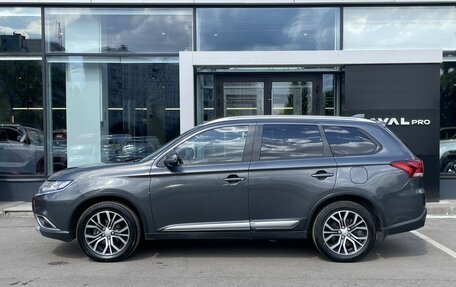 Mitsubishi Outlander III рестайлинг 3, 2018 год, 2 112 000 рублей, 8 фотография