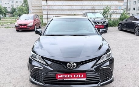Toyota Camry, 2021 год, 3 550 000 рублей, 1 фотография