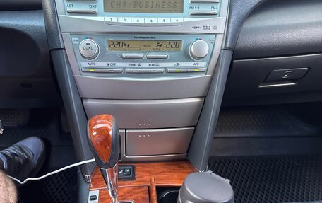 Toyota Camry, 2008 год, 1 050 000 рублей, 2 фотография