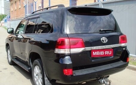 Toyota Land Cruiser 200, 2017 год, 5 500 000 рублей, 5 фотография