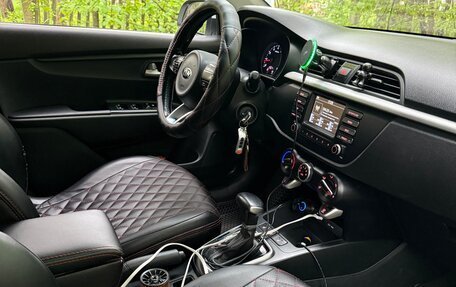 KIA Rio IV, 2018 год, 1 250 000 рублей, 6 фотография