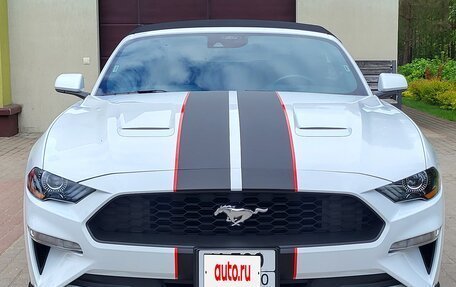 Ford Mustang VI рестайлинг, 2023 год, 4 500 000 рублей, 3 фотография