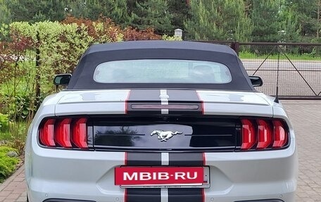 Ford Mustang VI рестайлинг, 2023 год, 4 500 000 рублей, 8 фотография