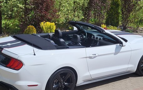 Ford Mustang VI рестайлинг, 2023 год, 4 500 000 рублей, 13 фотография