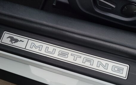 Ford Mustang VI рестайлинг, 2023 год, 4 500 000 рублей, 22 фотография