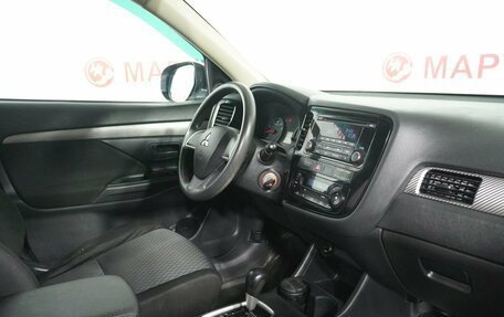 Mitsubishi Outlander III рестайлинг 3, 2012 год, 1 198 000 рублей, 10 фотография