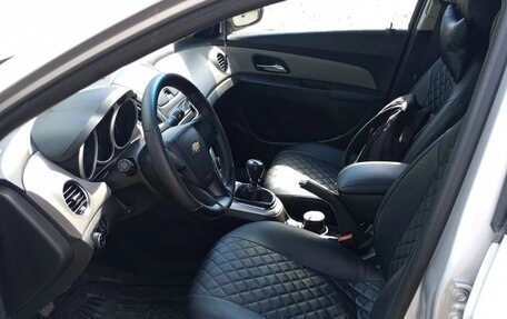 Chevrolet Cruze II, 2014 год, 695 000 рублей, 9 фотография