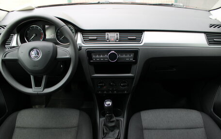 Skoda Rapid I, 2016 год, 1 223 000 рублей, 9 фотография