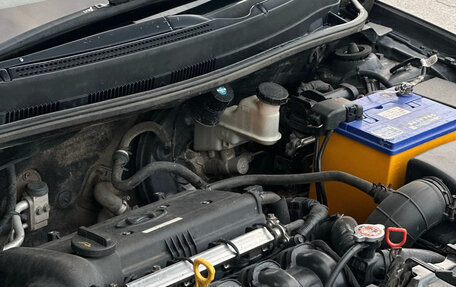 Hyundai Solaris II рестайлинг, 2012 год, 750 000 рублей, 9 фотография