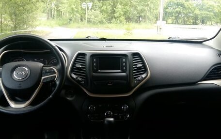 Jeep Cherokee, 2014 год, 1 390 000 рублей, 6 фотография