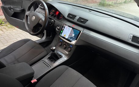 Volkswagen Passat B6, 2006 год, 587 000 рублей, 12 фотография