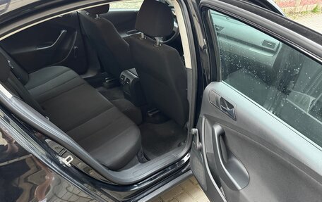 Volkswagen Passat B6, 2006 год, 587 000 рублей, 14 фотография