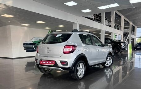Renault Sandero II рестайлинг, 2016 год, 1 125 000 рублей, 2 фотография