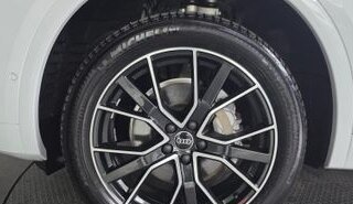 Audi Q5, 2023 год, 4 846 000 рублей, 9 фотография