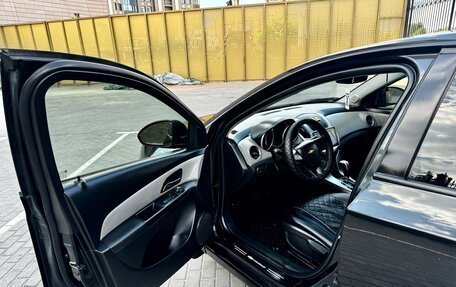 Chevrolet Cruze II, 2013 год, 699 999 рублей, 15 фотография