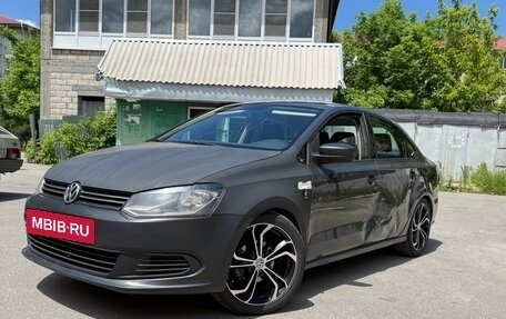 Volkswagen Polo VI (EU Market), 2012 год, 430 000 рублей, 2 фотография