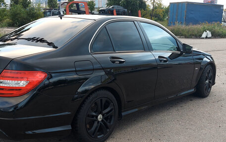 Mercedes-Benz C-Класс, 2011 год, 1 500 000 рублей, 5 фотография