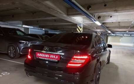 Mercedes-Benz C-Класс, 2011 год, 1 500 000 рублей, 16 фотография