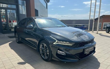 KIA K5, 2020 год, 2 420 000 рублей, 3 фотография