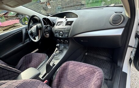 Mazda 3, 2012 год, 850 000 рублей, 10 фотография