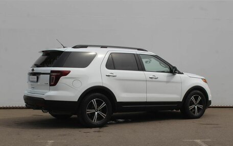 Ford Explorer VI, 2013 год, 1 425 000 рублей, 5 фотография