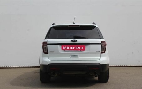 Ford Explorer VI, 2013 год, 1 425 000 рублей, 6 фотография
