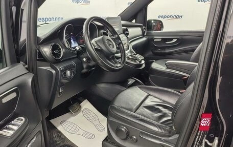 Mercedes-Benz V-Класс, 2019 год, 4 950 000 рублей, 6 фотография
